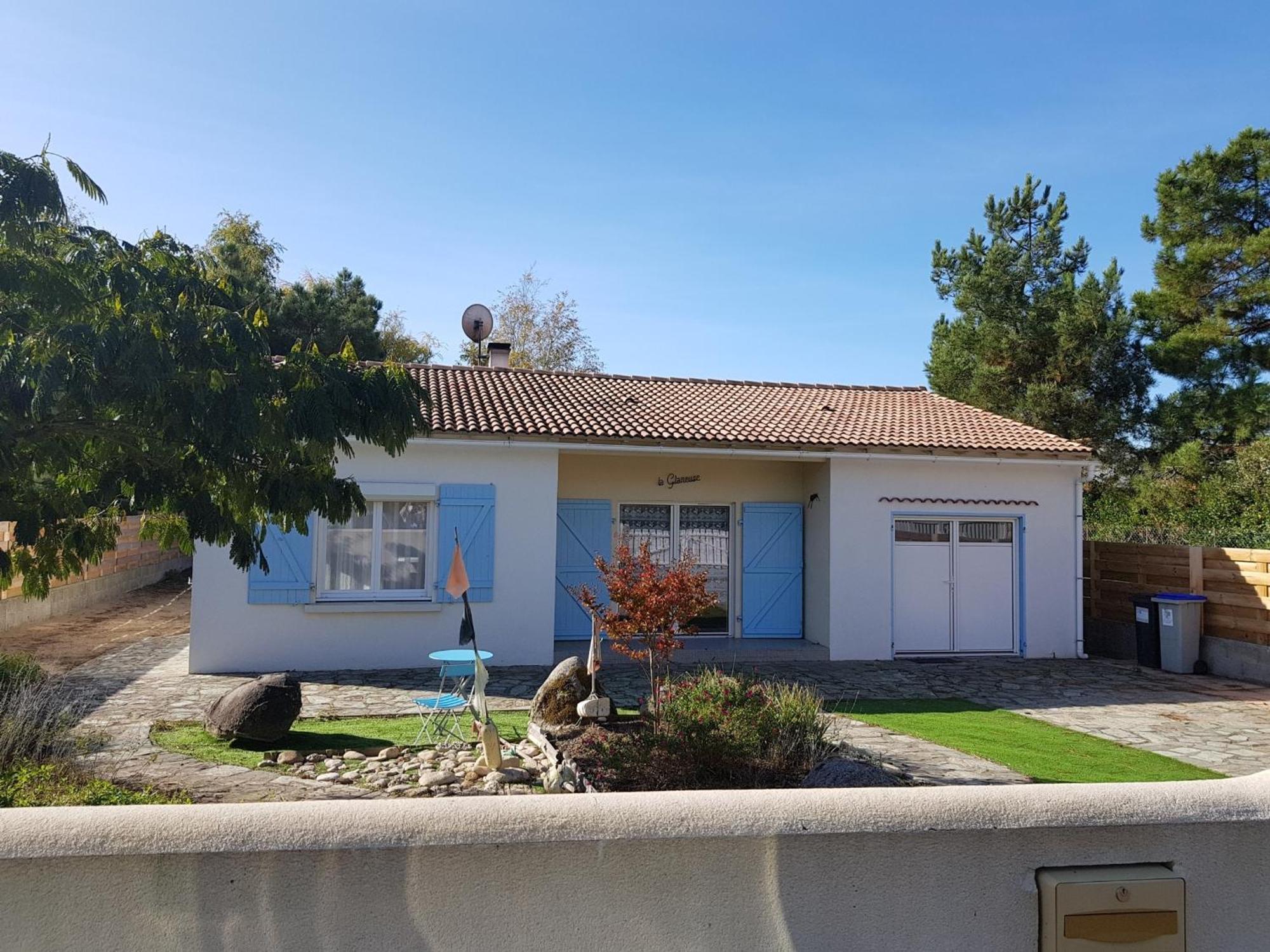 Maison Renovee Avec Jardin, Pres De La Plage, Parking, Pour 4-6 Personnes - Fr-1-194-96 * La Tranche-sur-Mer